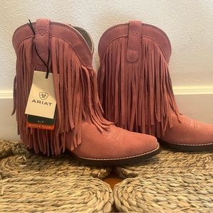 Brand NEW with tags Ariat fringe pink cowgirl boots. Size US 1